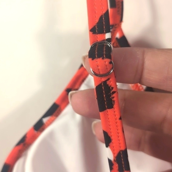 CUPSHE Women's V Neck Leopard Print One Piece Swimsuit Size Medium - Picture 8 of 12